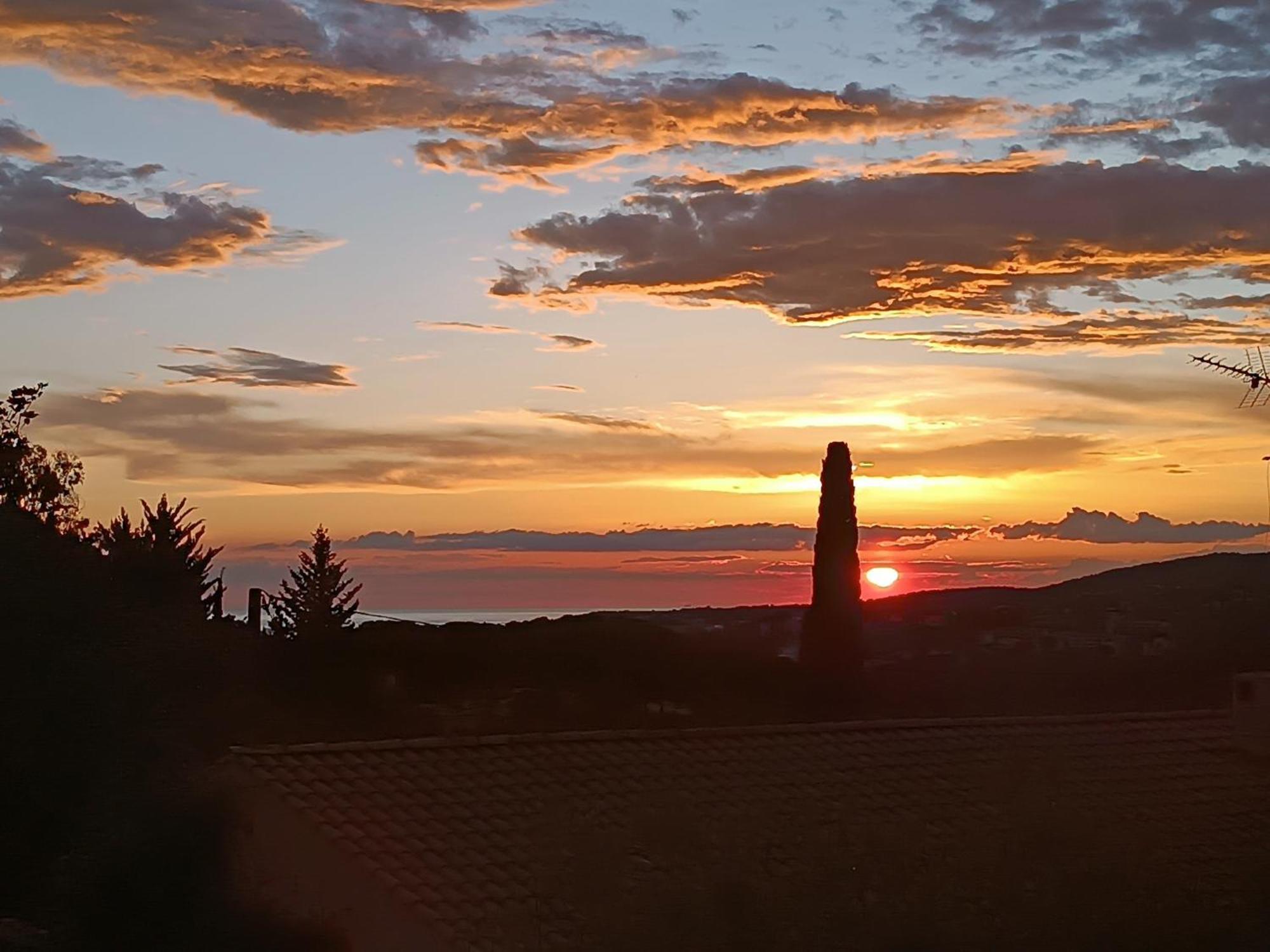 Bastide Provencale Vue Mer A 5 Min De La Plage サナリー・シュル・メール エクステリア 写真