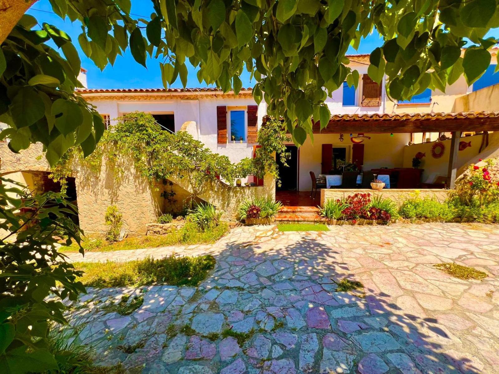 Bastide Provencale Vue Mer A 5 Min De La Plage サナリー・シュル・メール 部屋 写真